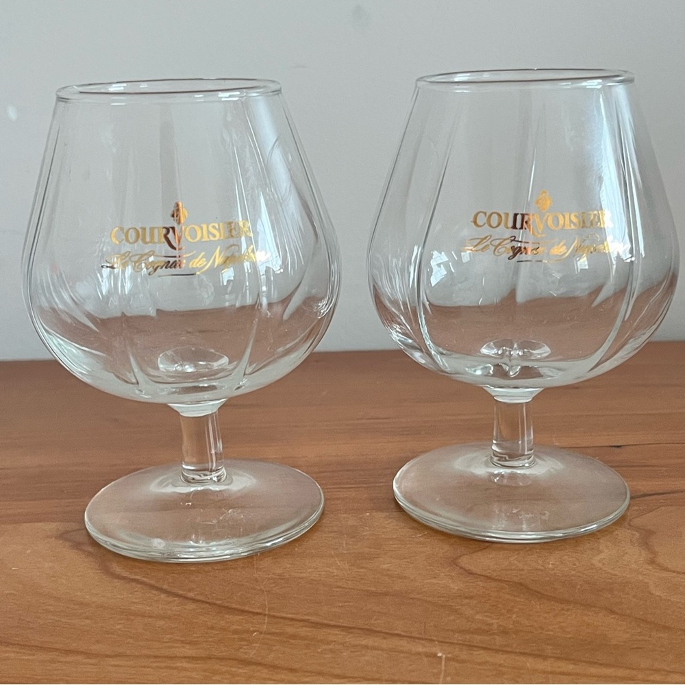 Set Of 2‎ Courvoisier Cognac Gold Emblem Ribbed Footed Brandy Snifter Glass